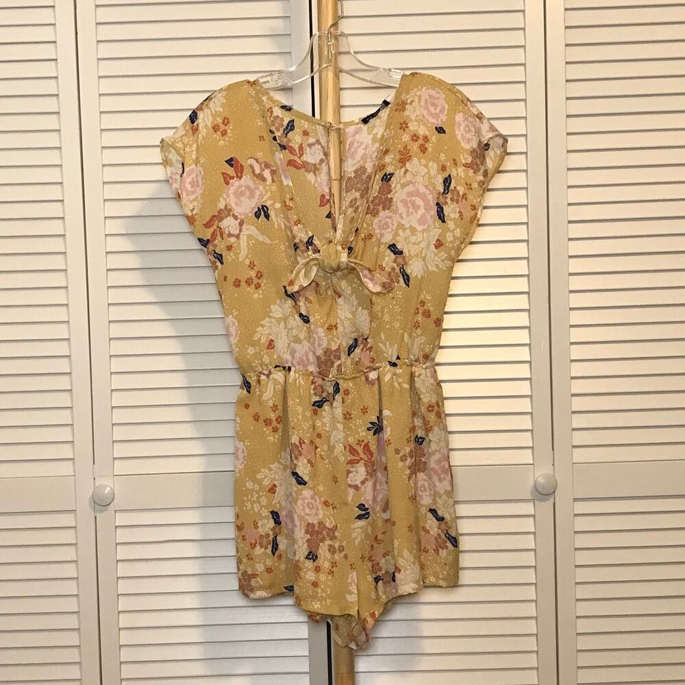 NWT As U Wish Yellow Floral V-Neck Short Sleeve Romper M